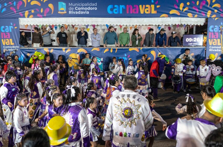  Othar: “Los carnavales son una manifestación cultural y muchos jóvenes muestran su pertenencia a su barrio”