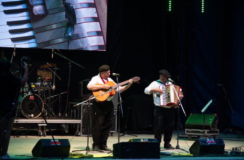  Dos fiestas populares y tres festivales de Carnaval se celebran este fin de semana en Chubut