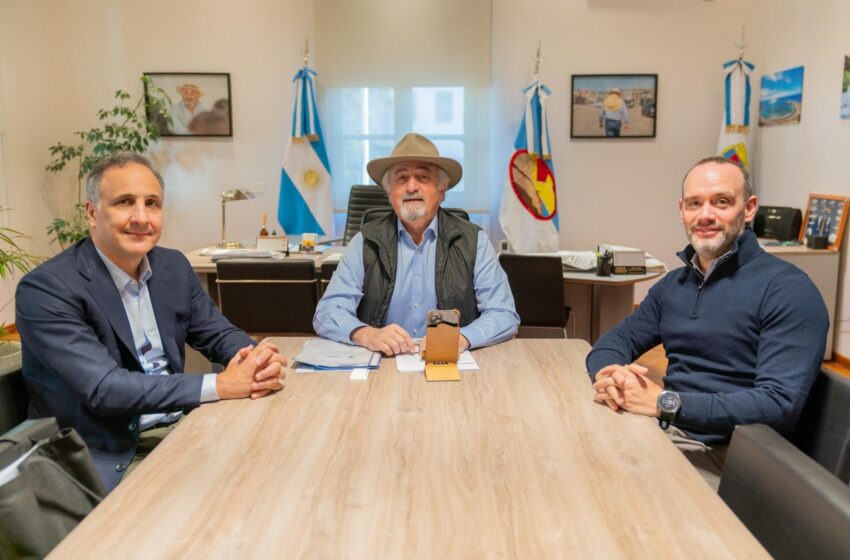 OTHAR RECIBIO A BULGHERONI