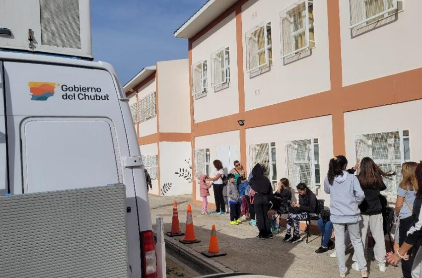  Exitosa primera jornada de documentación del Registro Civil Móvil en Comodoro Rivadavia