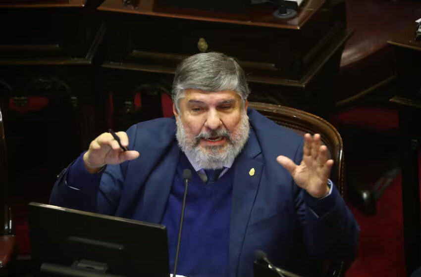  Senado. La fractura del bloque peronista entusiasma al Gobierno