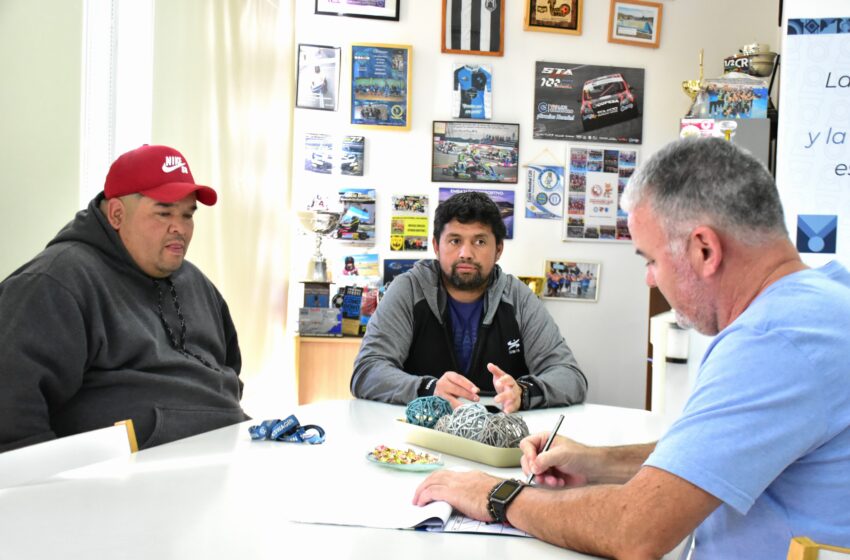  La Liga Independiente de los Barrios recibe apoyo de Comodoro Deportes