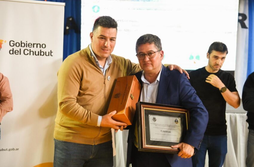  EL INTENDENTE SEBASTIÁN BALOCHI ACOMPAÑÓ A RÍO SENGUER EN SU 82° ANIVERSARIO