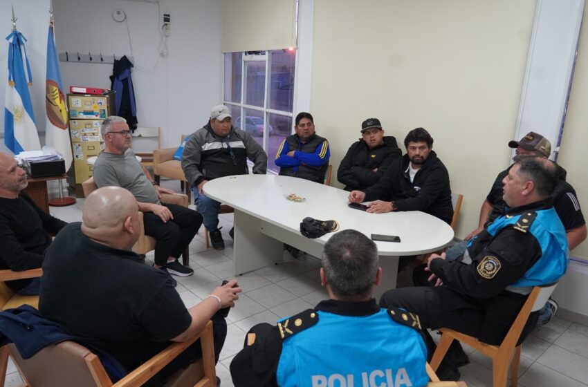  Se trabaja para mejorar la seguridad en las canchas de la Liga de Barrios
