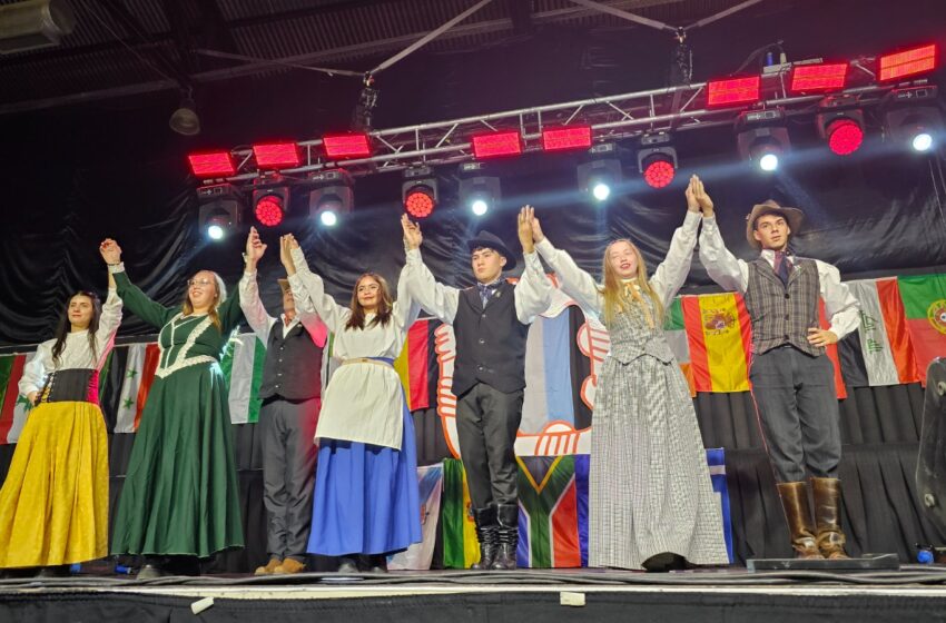  Este sábado se concretará una nueva edición de la “Noche de Pioneros, Sabores y Danzas del Mundo”