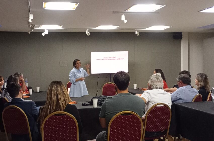  Nueva convocatoria del programa SINCRO RT para fortalecer el ecosistema empresarial de Rada Tilly