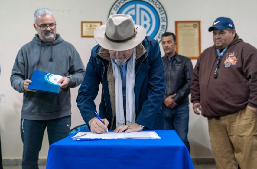  Acompañamiento y firma de convenio en pos del crecimiento del fútbol barrial