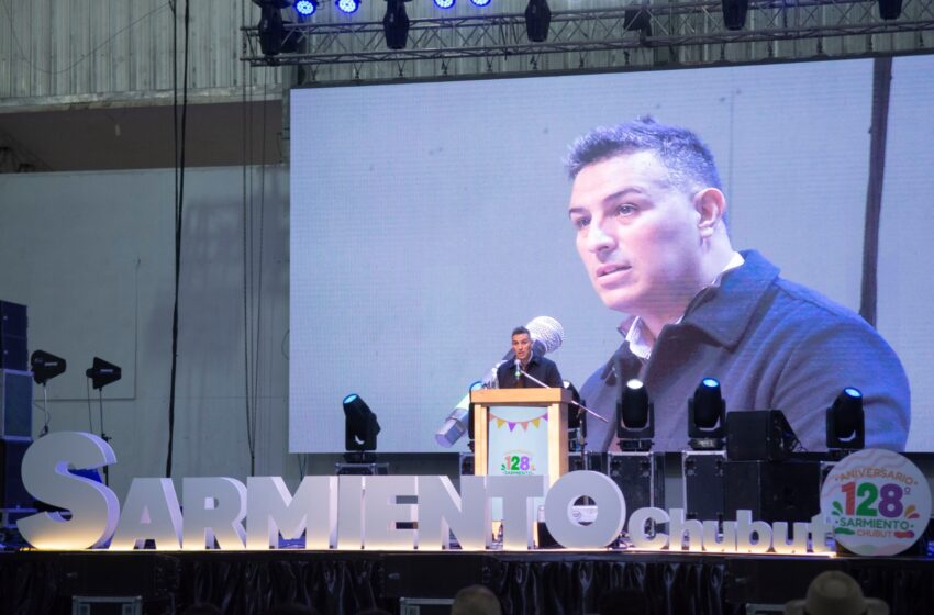  Con obras, inversiones y gestión, Sarmiento celebró su aniversario número 128: «Estamos devolviendo al pueblo lo que es del pueblo y lo que se merece por vivir acá”, dijo Balochi