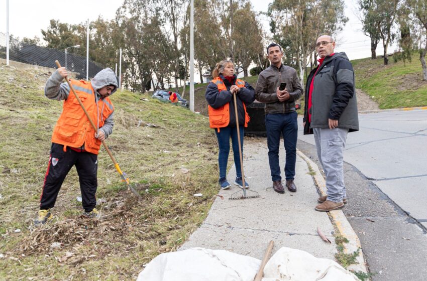  Se refuerzan las tareas de limpieza en espacios públicos de importante tránsito peatonal