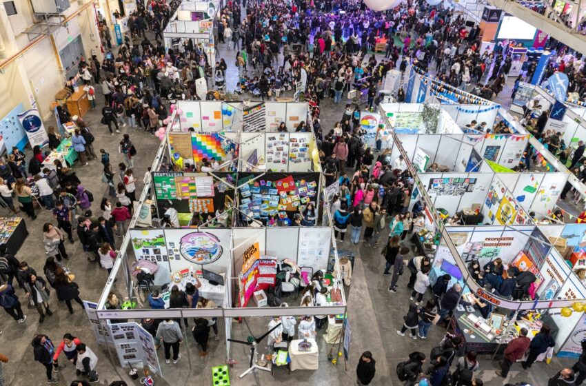  “Debemos seguir apostando a la educación pensando en el futuro de la región”, sostuvo Othar