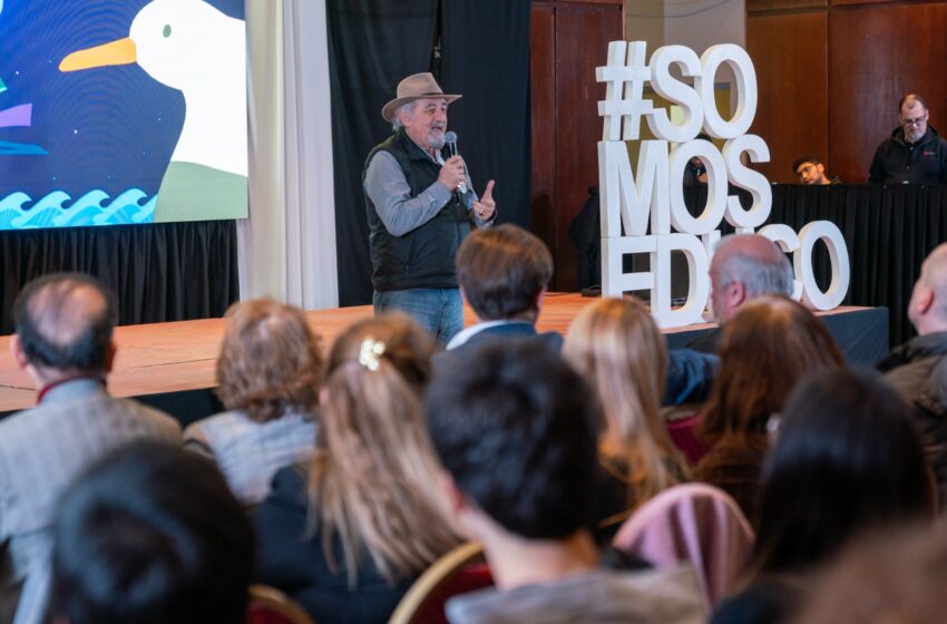  Othar: “Debemos lograr que todos los chicos de Comodoro tengan la posibilidad de educarse, formarse y tener un futuro”