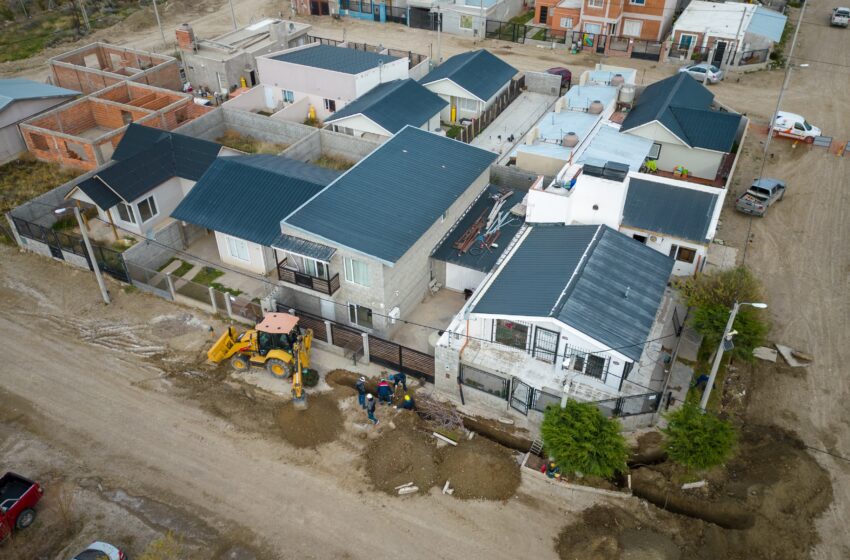  Avanza la obra de gas del barrio Presidente Ortiz y la ampliación cloacal de Laprida