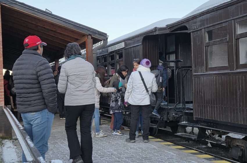  En plenas vacaciones de invierno La Trochita sigue sumando salidas adicionales