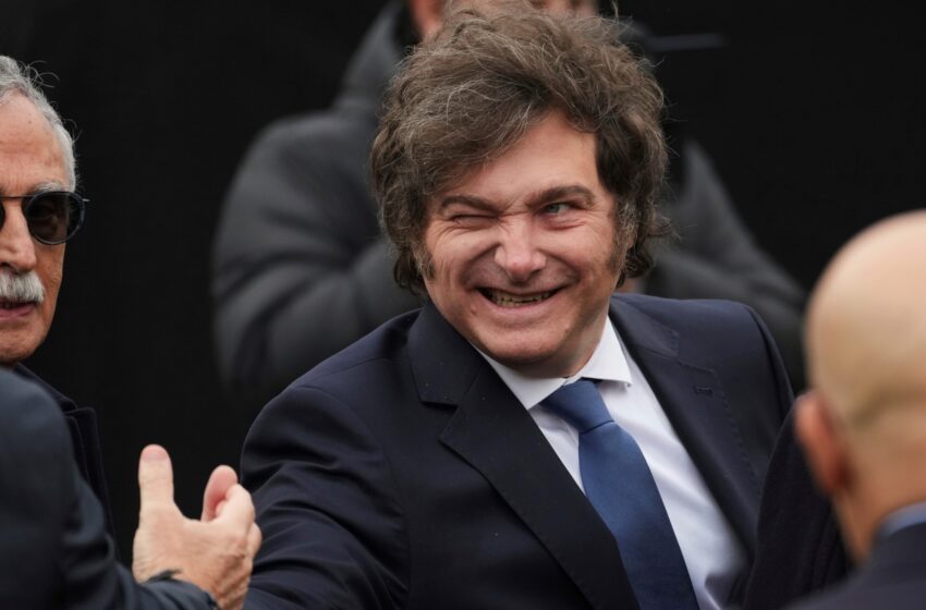  ¿Comienzo de época o presente tumultuoso? La Argentina entre la promesa de cambio y la duda existencial