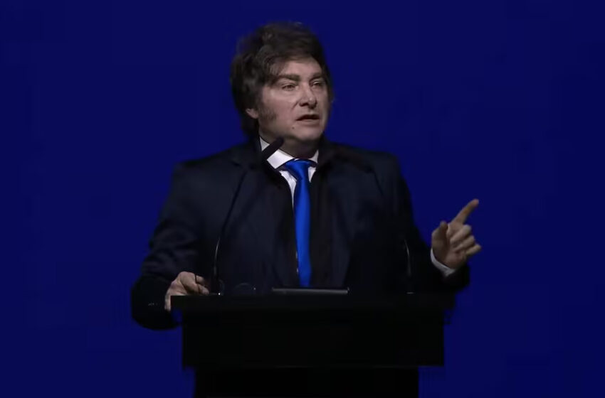  En la antesala de la campaña bonaerense, Javier Milei denunció que el PJ está “dispuesto a hacer un fraude” electoral