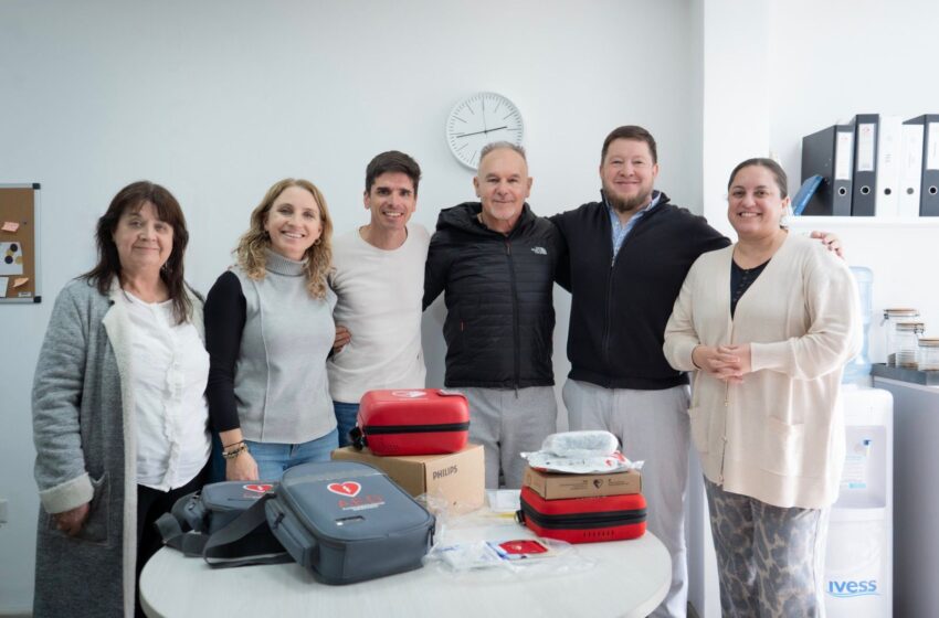  Rada Tilly incorpora nuevos desfibriladores y refuerza la prevención en espacios públicos