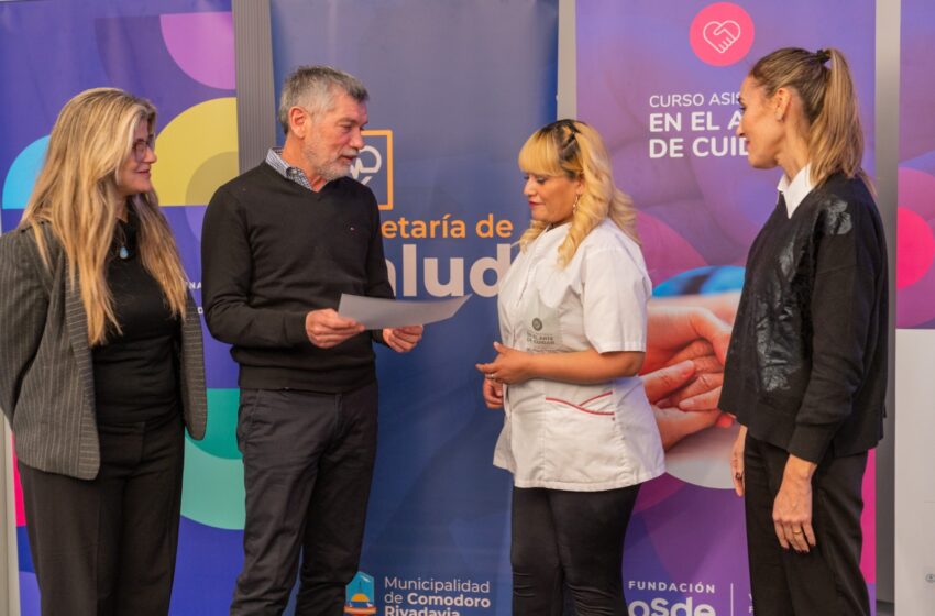  Municipio y Fundación OSDE reconocieron a 32 nuevos cuidadores formados en el “Arte de Cuidar”