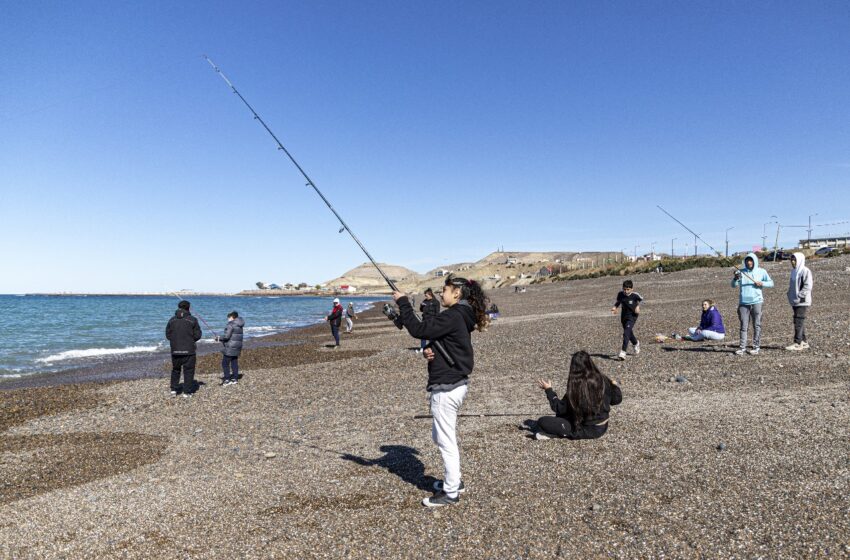 Adolescentes de La Esquina participaron en un proyecto de inclusión y pesca