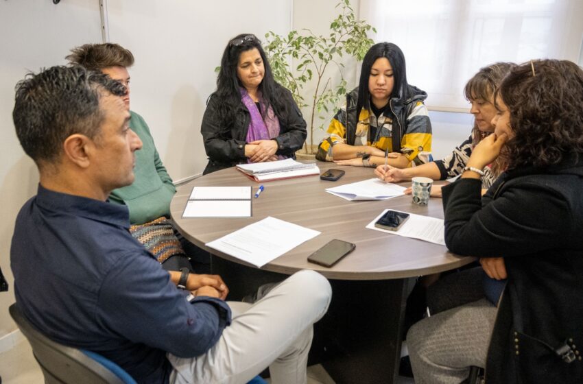  Funcionarios municipales se reunieron con agrupaciones de proteccionistas de animales