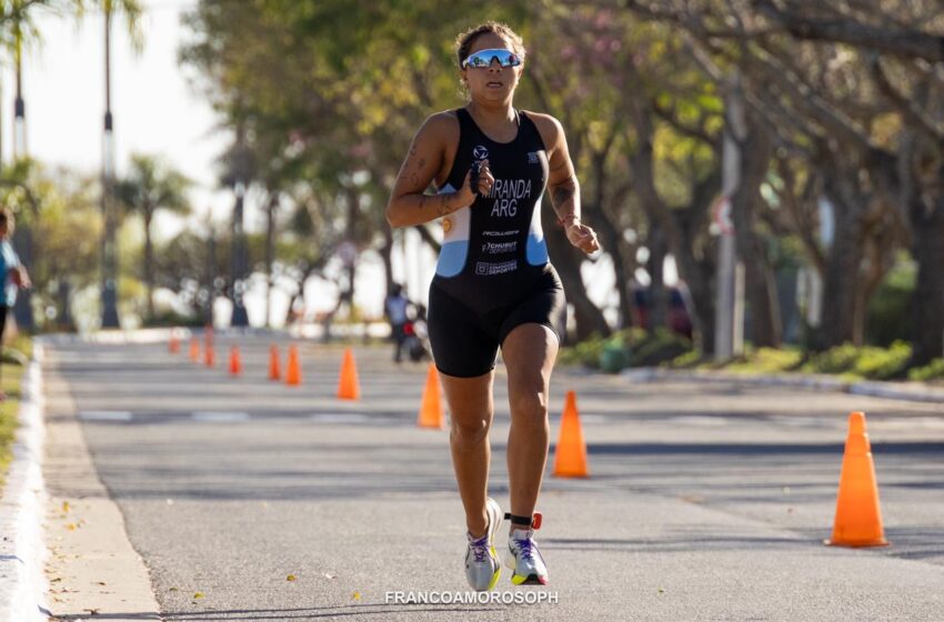  Triatlón: Moira Miranda fue medalla plateada en la sprint de los JADAR 2025