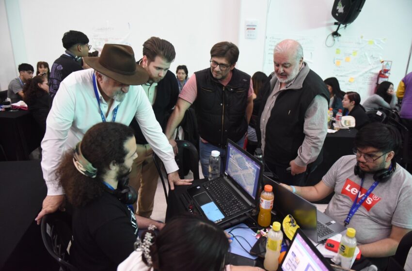  El Centro de Encuentro Km8 volvió a ser epicentro con más de 400 participantes en la NASA Space Apps Challenge 2025