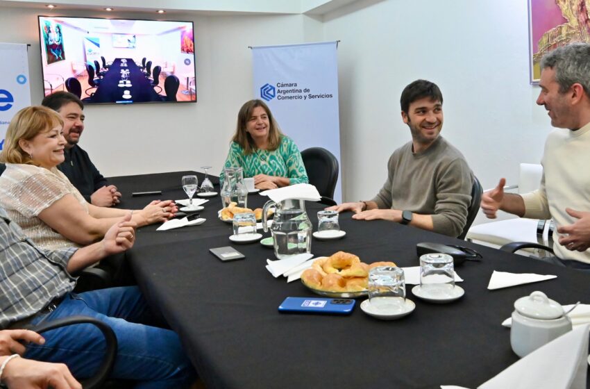  Torres se reunió con la Cámara de Comercio de Comodoro Rivadavia que apoya el reclamo por la eliminación de las retenciones a la industria petrolera
