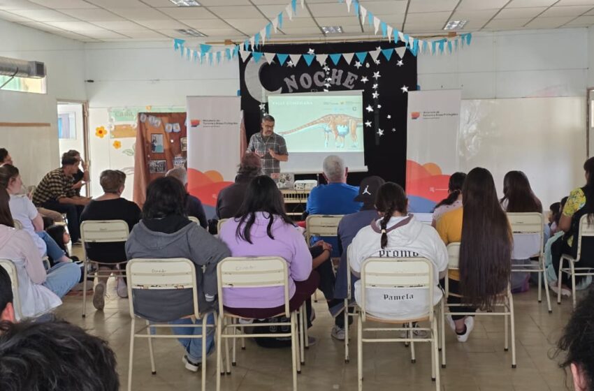  Provincia coordinó en Paso del Sapo y Gualjaina charlas informativas sobre el Corredor Turístico Valle de Gondwana