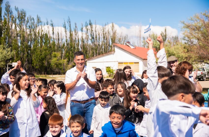  EL MUNICIPIO DESTINÓ MAS DE CIEN MILLONES DE PESOS EN PLAYONES DEPORTIVOS PARA ESCUELAS RURALES DE SARMIENTO