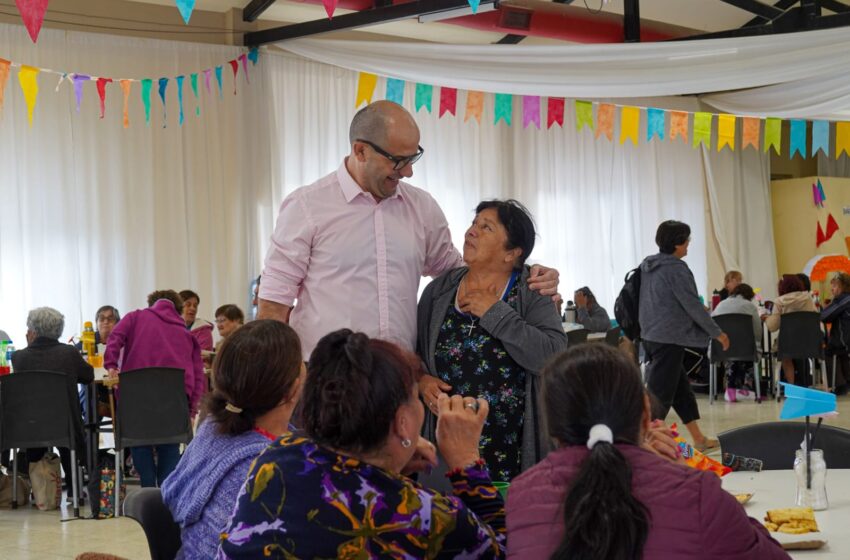  Comenzó la Colonia de Verano 2026 para Adultos Mayores en Comodoro