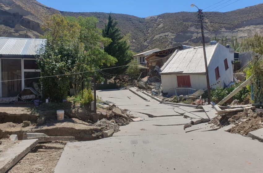  Comodoro Rivadavia: la Provincia acompaña a los afectados por el deslizamiento con un plan de asistencia de más de $6.000 millones