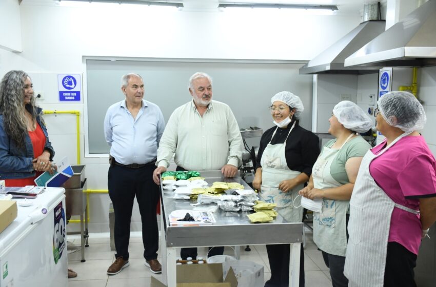  Se lanzó un acuerdo para dinamizar en la ciudad el comercio de productos elaborados por emprendedores locales