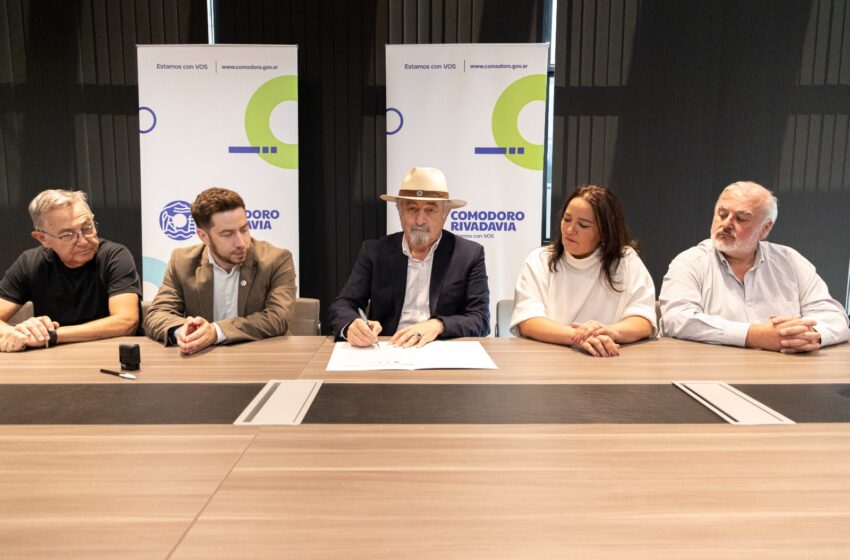  Othar firmó el convenio para generar distribución comunitaria de energía renovable en Comodoro