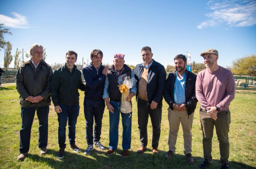  El Intendente Sebastián Balochi acompañó el acto inaugural de la 95° Exposición Agrícola de Sarmiento