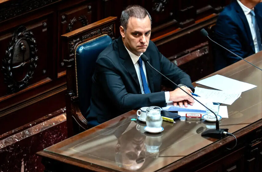  Sesión caliente: Volvió el Adorni altanero, pero se fue sin revelar los secretos de su patrimonio