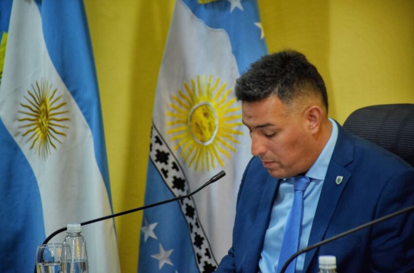  CON UN FUERTE DISCURSO POLÍTICO EL INTENDENTE BALOCHI DIO APERTURA AL PERÍODO LEGISLATIVO 2026 EN SARMIENTO