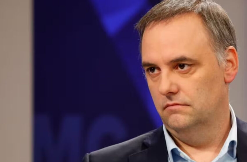  En la Justicia investigan las operaciones de Adorni con criptomonedas y dudan de sus explicaciones