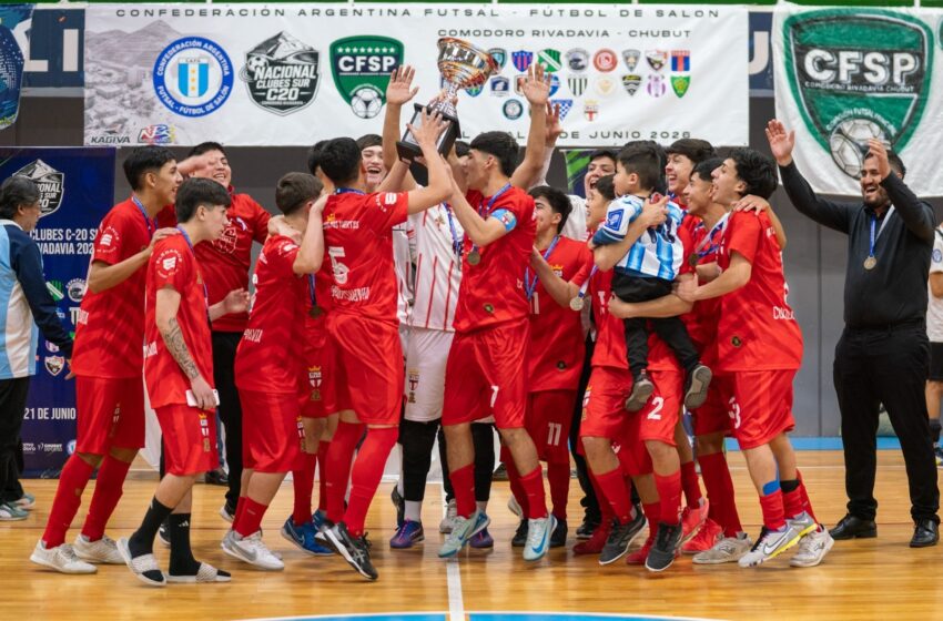  Con un marco histórico de público, Comodoro se coronó campeón del Nacional de Futsal C20