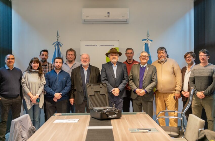  El Municipio entregó equipamiento de alta tecnología a la UNPSJB para el monitoreo y gestión del riesgo geológico