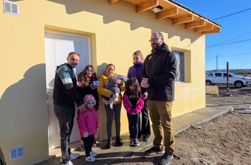  La Municipalidad concretó la entrega de una nueva vivienda social