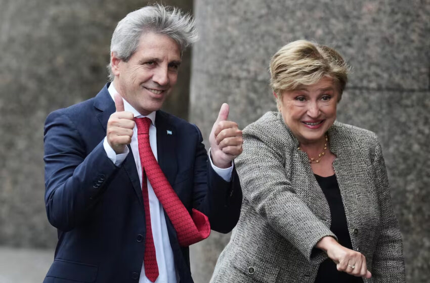  El Gobierno no destinó $784.000 millones a obras viales en lo que va del año al no distribuir lo recaudado por el impuesto al combustible