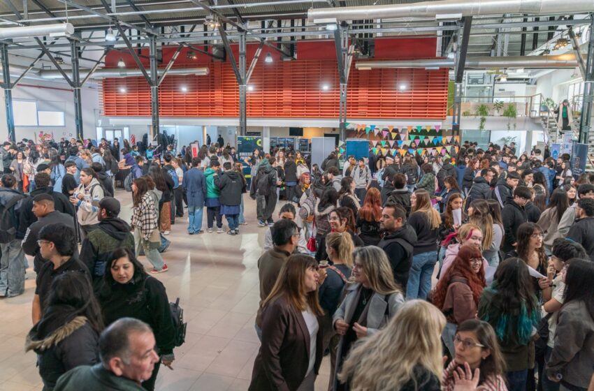  Comodoro concretó la Primera Feria Intersectorial de Educación Sexual Integral