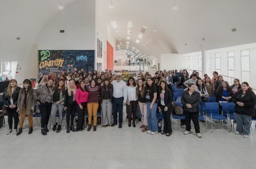  Othar valoró el rol de las cooperadoras como puente educativo