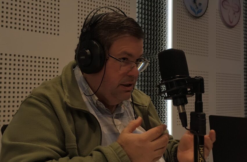  Alejandro Jones: la industria utiliza menos del 60% de su capacidad y el empleo registrado sigue retrocediendo